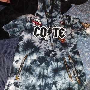 Cote de Nuits Short Sleeve Hoodie Men's Size L